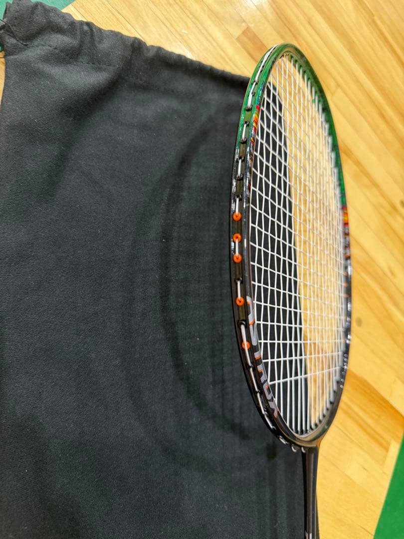 YONEX アストロクス99 プロ 4UG5 バドミントンラケット ケース付き