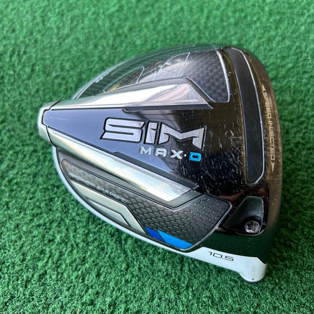 TaylorMade SIM MAX-D ドライバー 10.5度 ヘッドカバー付