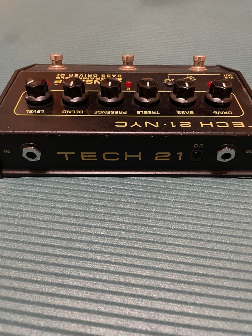 ギター Tech21 Sansamp Programmable Bass D