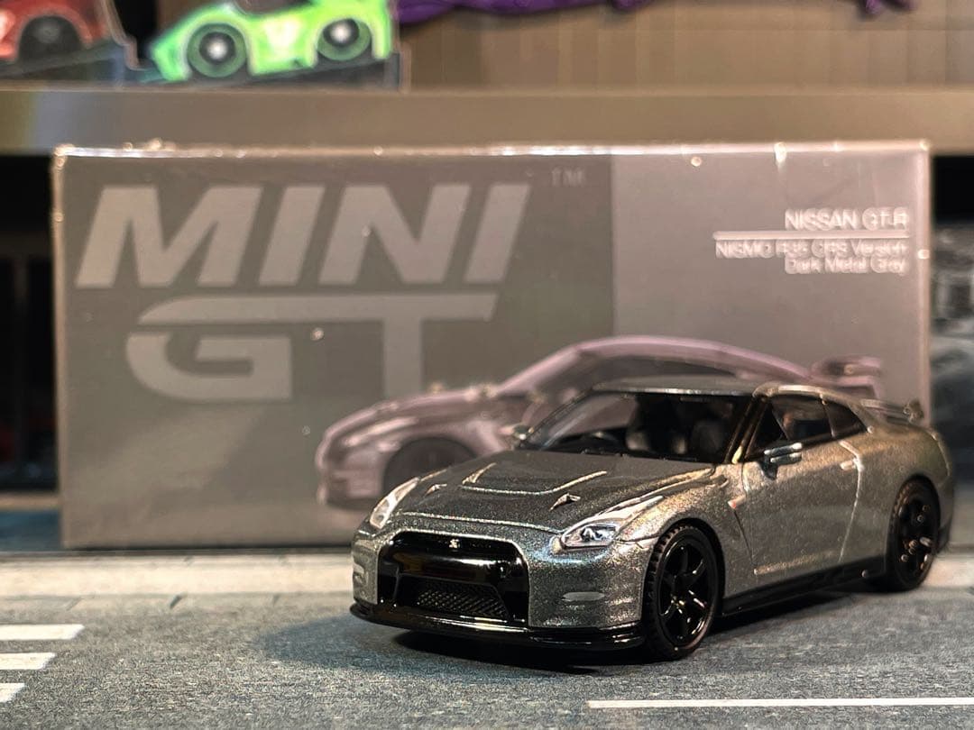 ゲン 日産 GT-R Nismo 2013 R35 CRS
