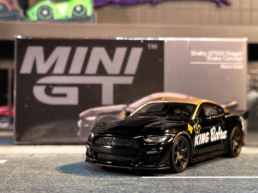 ゲン 日産 GT-R Nismo 2013 R35 CRS