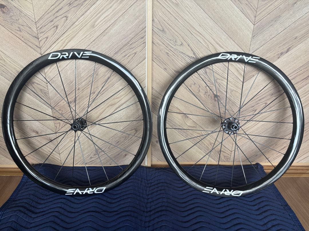 Elitewheers DRIVE 40D 超美品　シルバーデカール