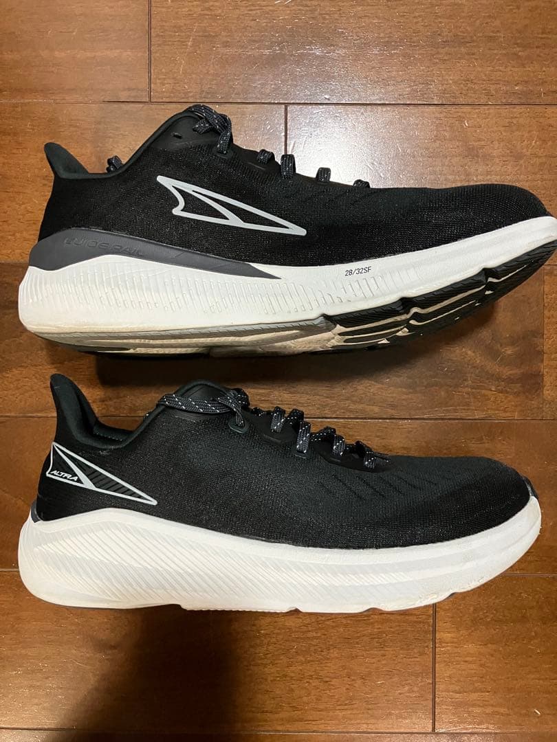 ALTRA EXPERIENCE FORM アルトラ ランニング　27.0cm