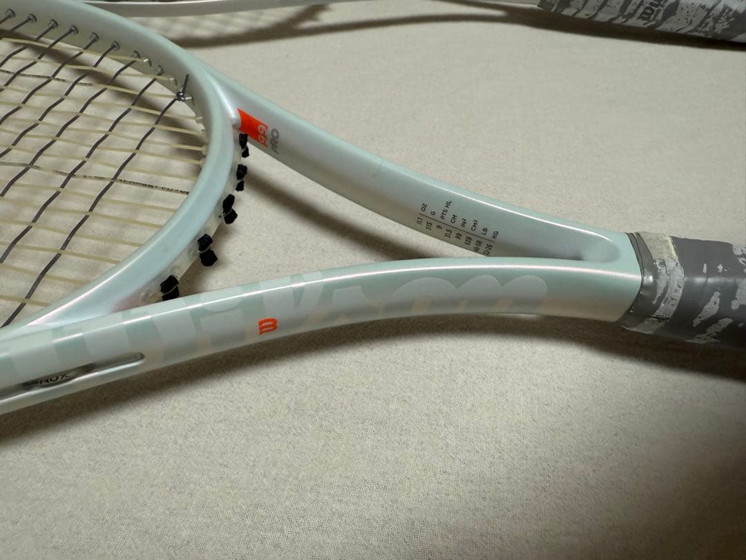 美品 Wilson SHIFT 99 PRO V1.0 G3 テニスラケット