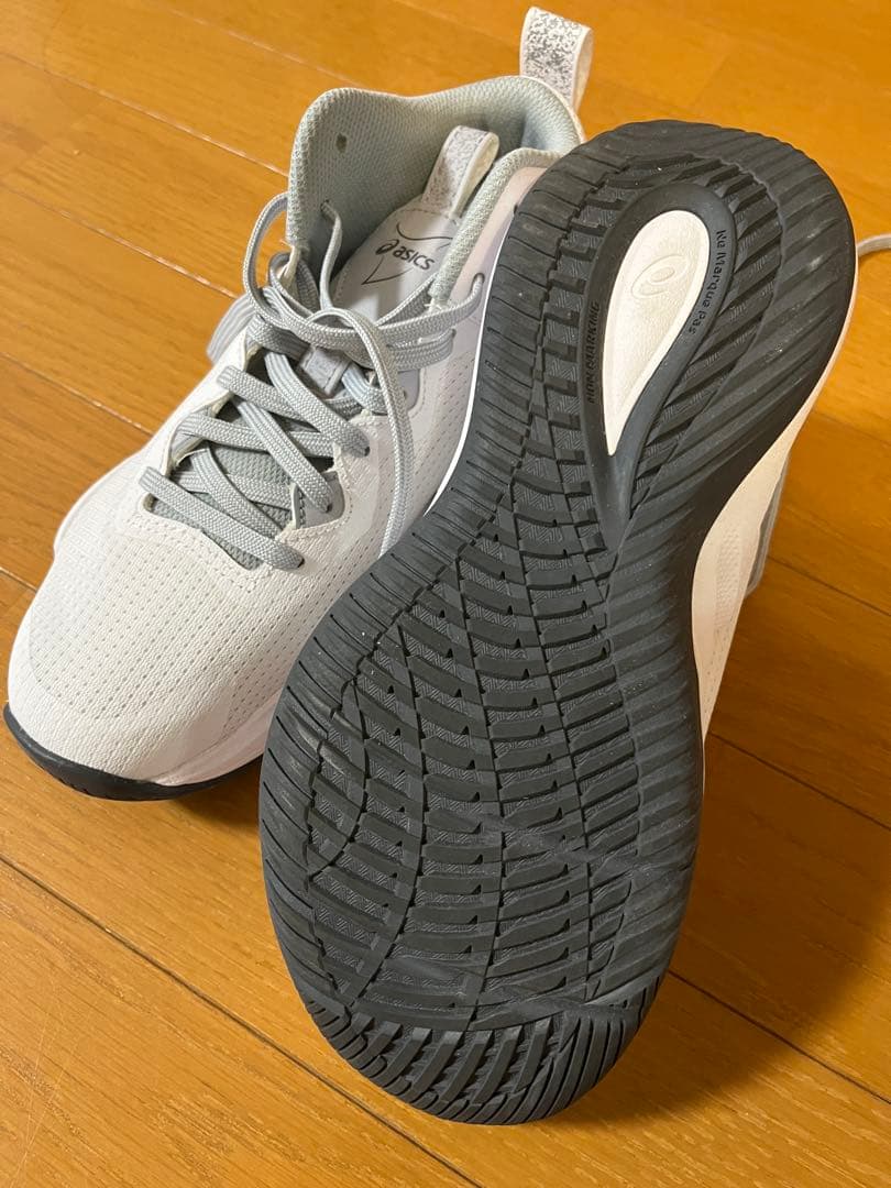 ASICS バスケットシューズ 24.5cm ホワイト