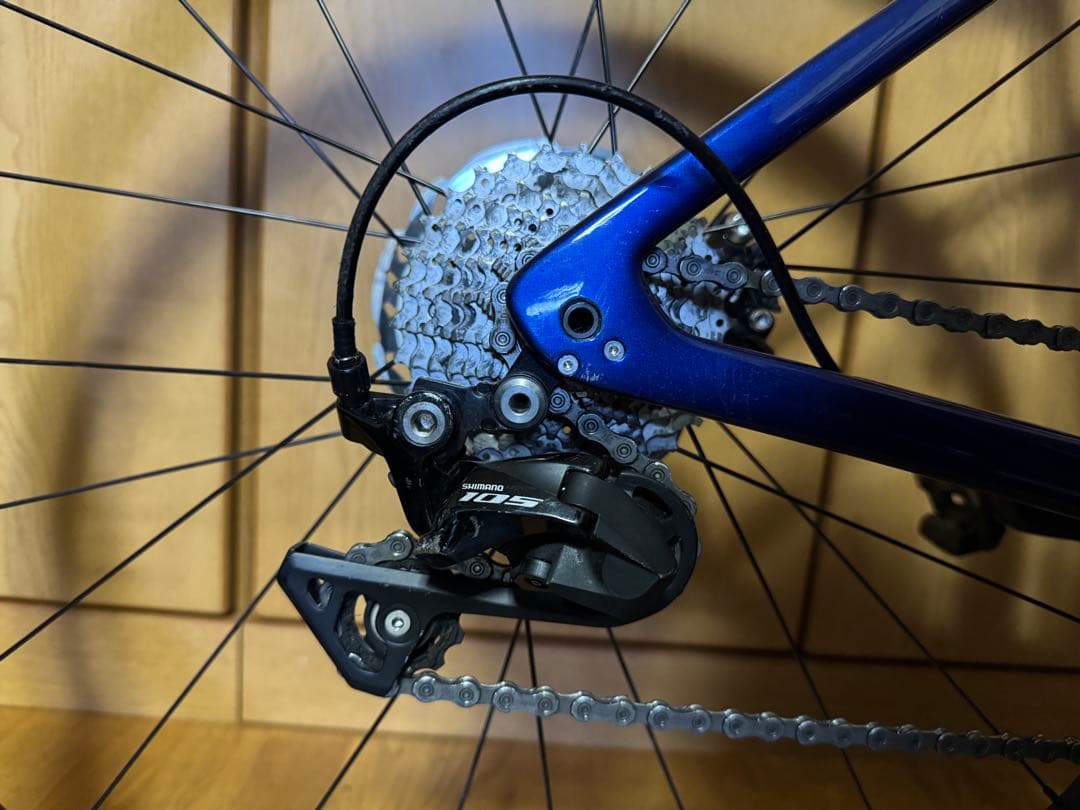 TREK EMONDA SL5 2023年