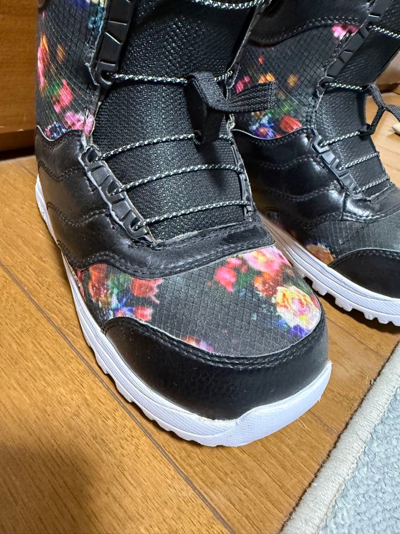 ★Burton MINT スノーボードブーツ レディース★
