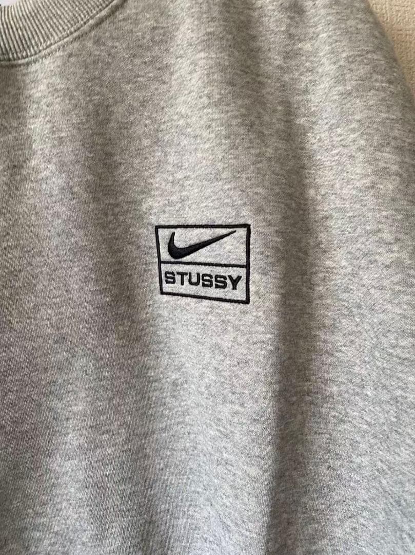STUSSY ナイキ コラボ スウェット グレー