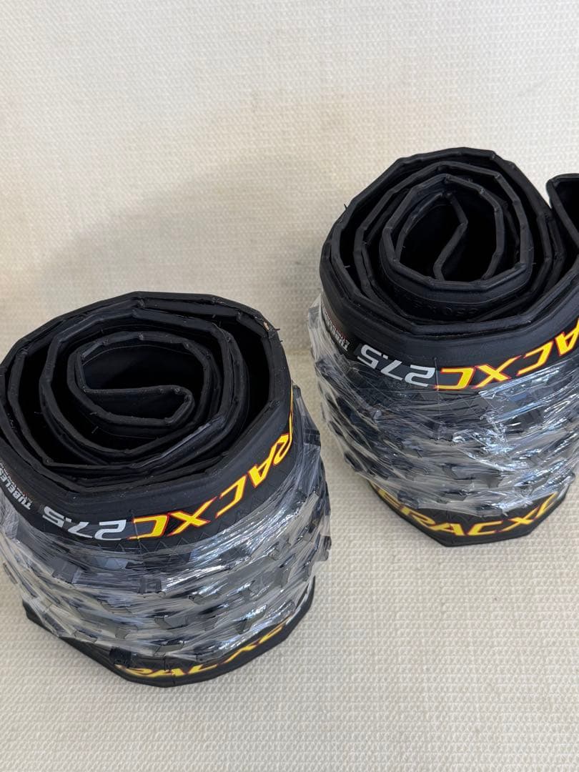 新品未使用IRC SERAC XC(シラクXC)TLR 27.5×2.25