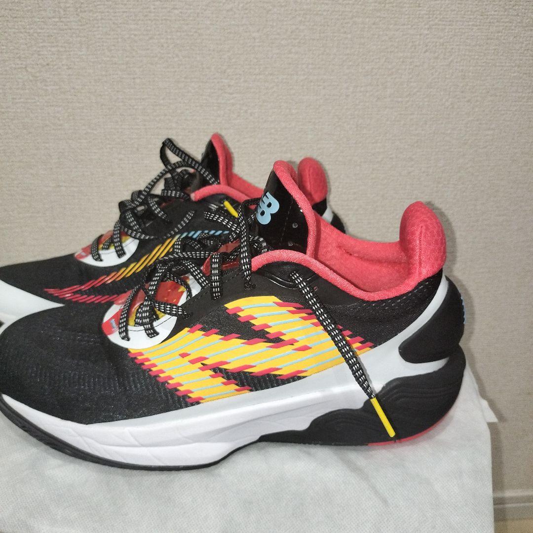 値下げ　New Balance バスケットボールシューズ