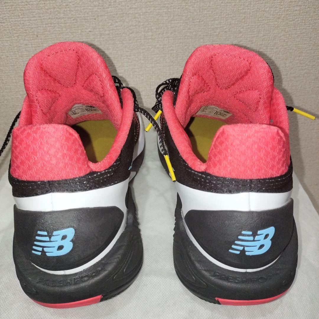 値下げ　New Balance バスケットボールシューズ