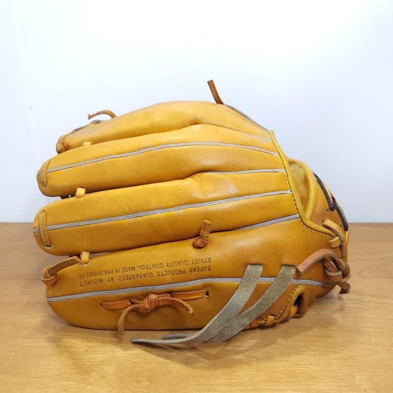 ミズノ MIZUNO ビクトリーステージ 本格モデル 良品 児童用 硬式グローブ