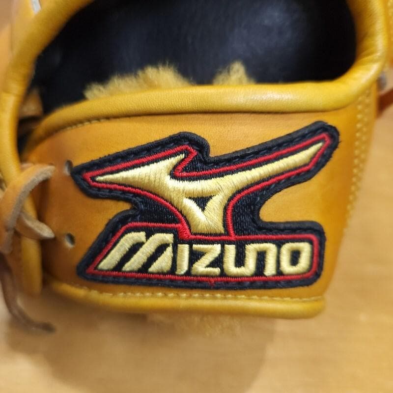 ミズノ MIZUNO ビクトリーステージ 本格モデル 良品 児童用 硬式グローブ