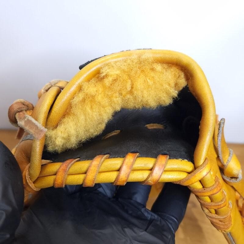 ミズノ MIZUNO ビクトリーステージ 本格モデル 良品 児童用 硬式グローブ