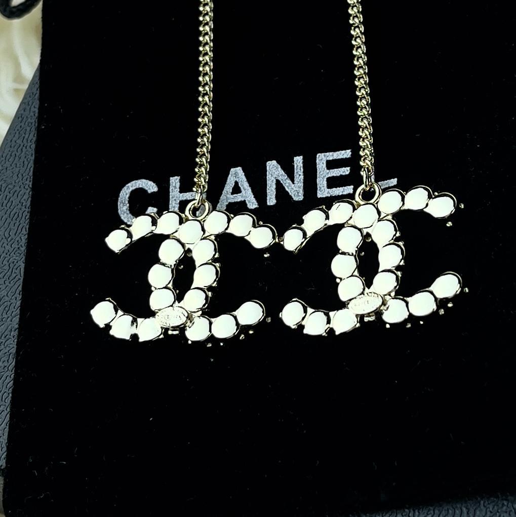 CHANEL シャネルパールCCペンダントイヤリング
