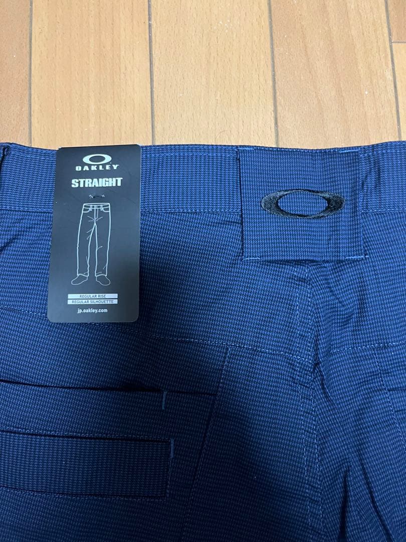 新品　オークリー 千鳥格子 ストレートパンツ 長ズボン ボトムス メンズ ゴルフ