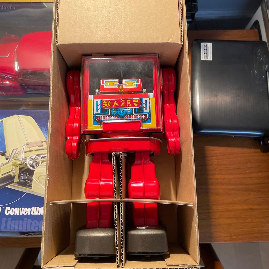 メタルHコクピットロボット鉄人（赤）新品保管品。（Ama無在庫転売屋に注意して）