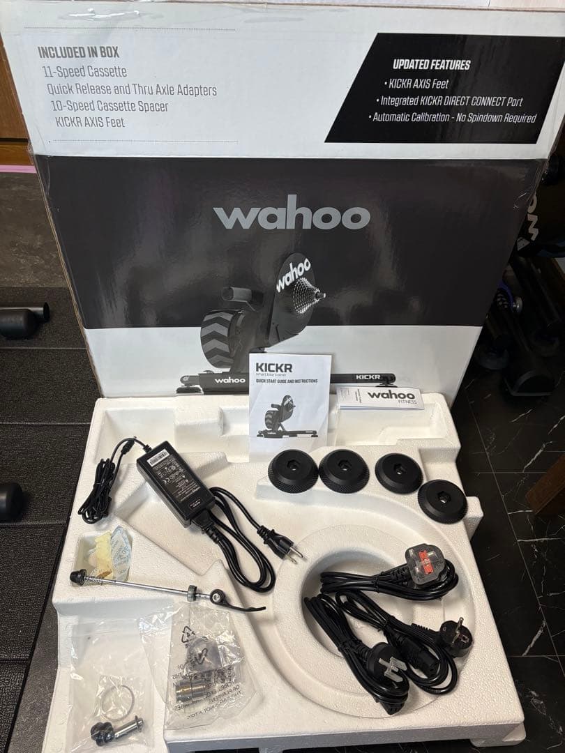 ジャンク品Wahoo KICKR V5トレーニングローラー台