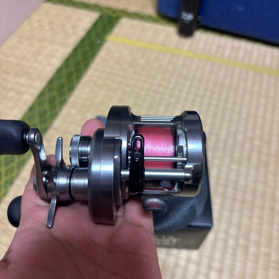 CALCUTTA CONQUEST DC 200HG カルカッタコンクエスト