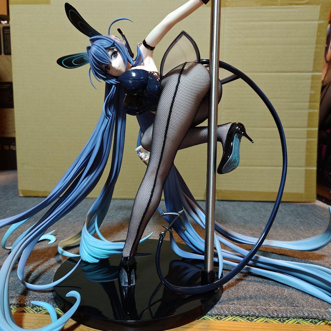 開封品　アズールレーン　ニュージャージー　バニー　フィギュア