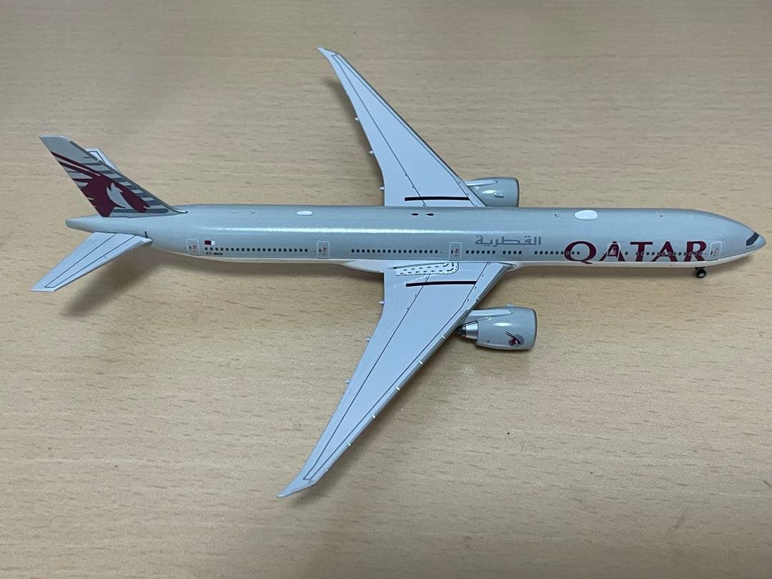 NG Models カタール航空 B777-300ER A7-BED