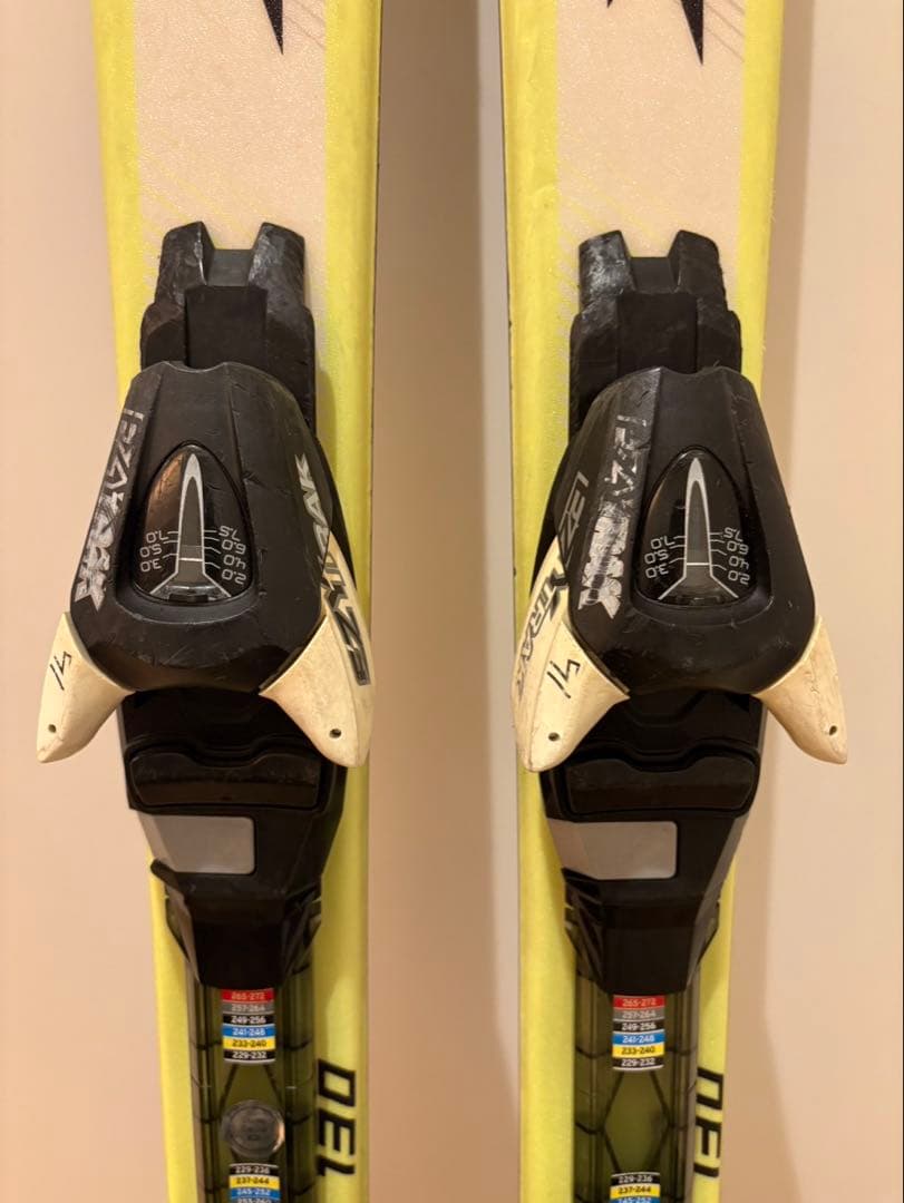 Salomon X-MAXスキー板　子供用スキー３点セット　130cm