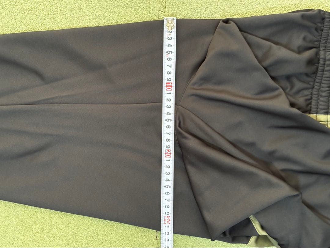 LUZeSOMBRAのトレーニングトップス&ボトムセット