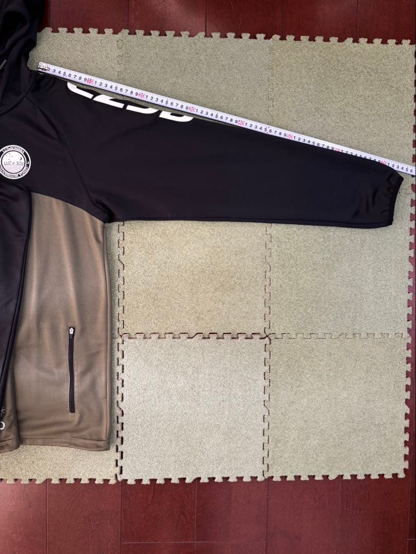 LUZeSOMBRAのトレーニングトップス&ボトムセット