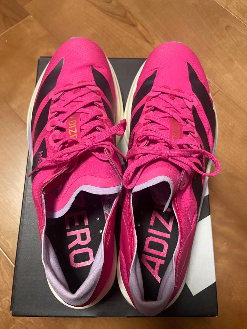 アディダス ADIZERO TAKUMI SEN 11 26.0 極上中古品