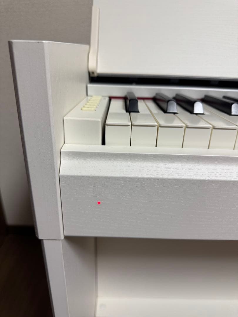 YAMAHA 電子ピアノ ARIUS（アリウス）　ホワイト