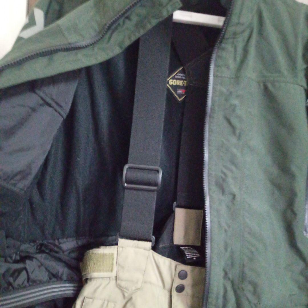 ゴアテックス DAIWA　ウィンタースーツセット メンズМ　DW-1102