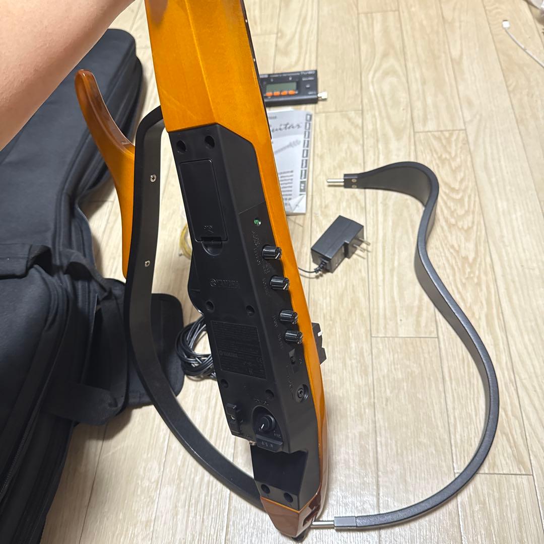 【YAMAHA SLG110S】サイレントギターセット ソフトケース付き【美品】