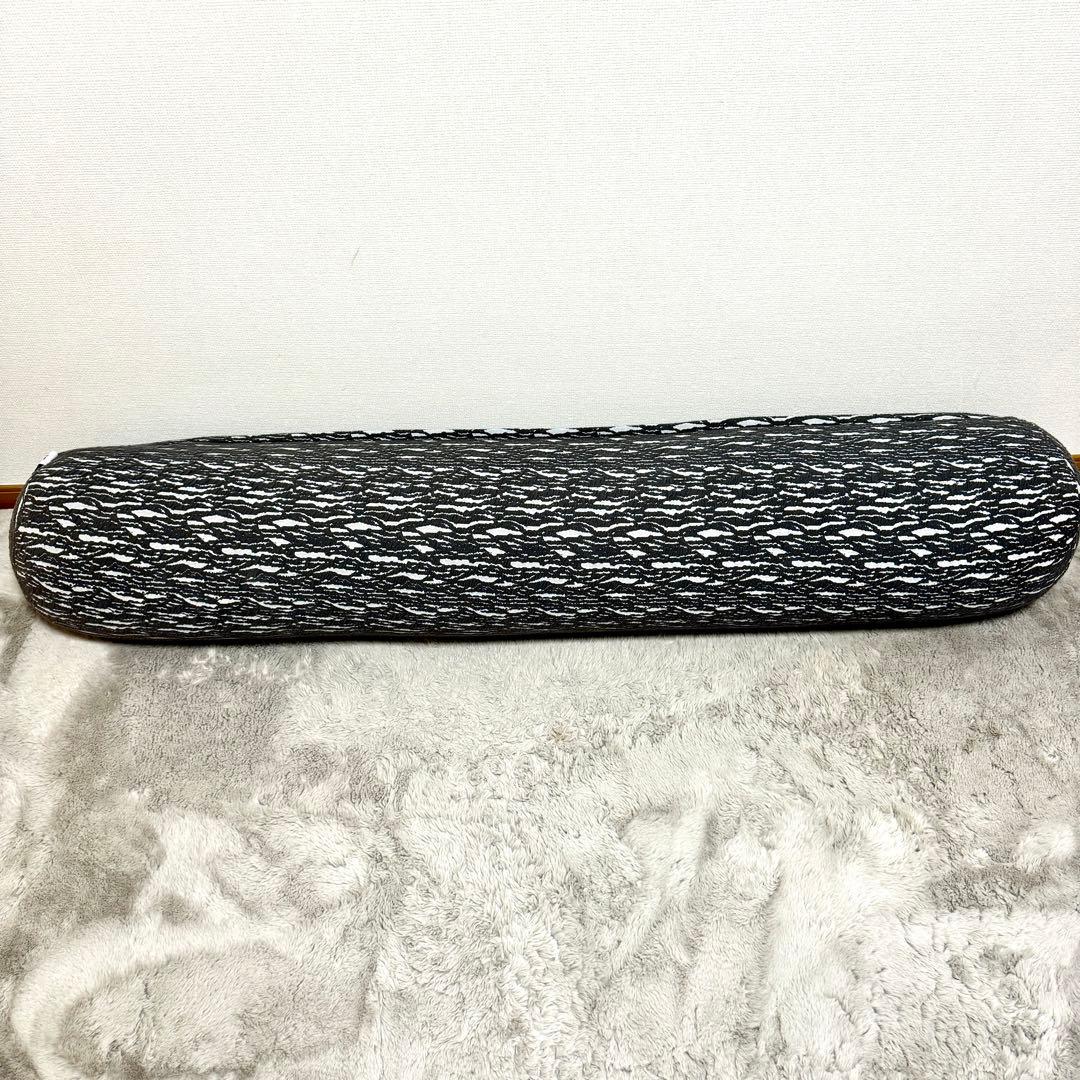【美品/送料込】YOGIBO ヨギボーLuxe Roll Max Premium