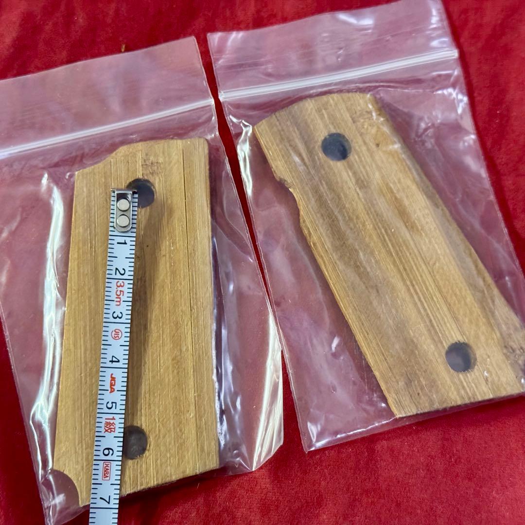東京マルイ デトニクス.45 コンバットマスター用 木製グリップ