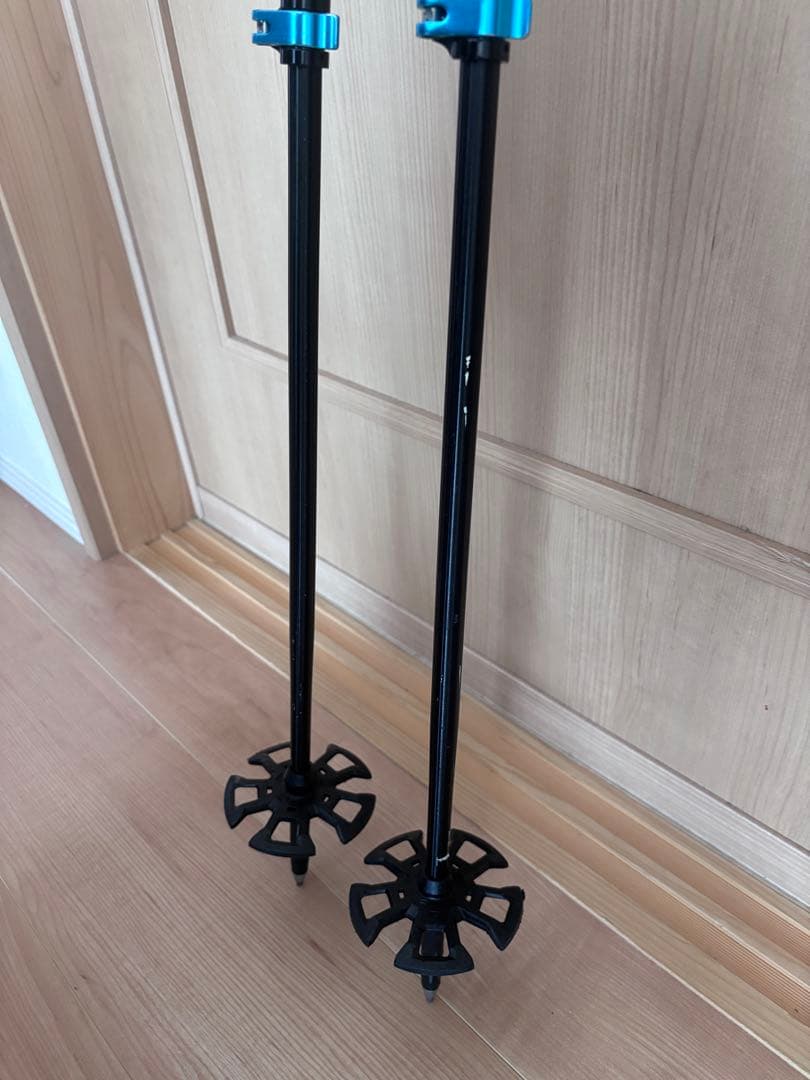 K2 LOCk JAW CARBON 105-145cm 伸縮　ブルー