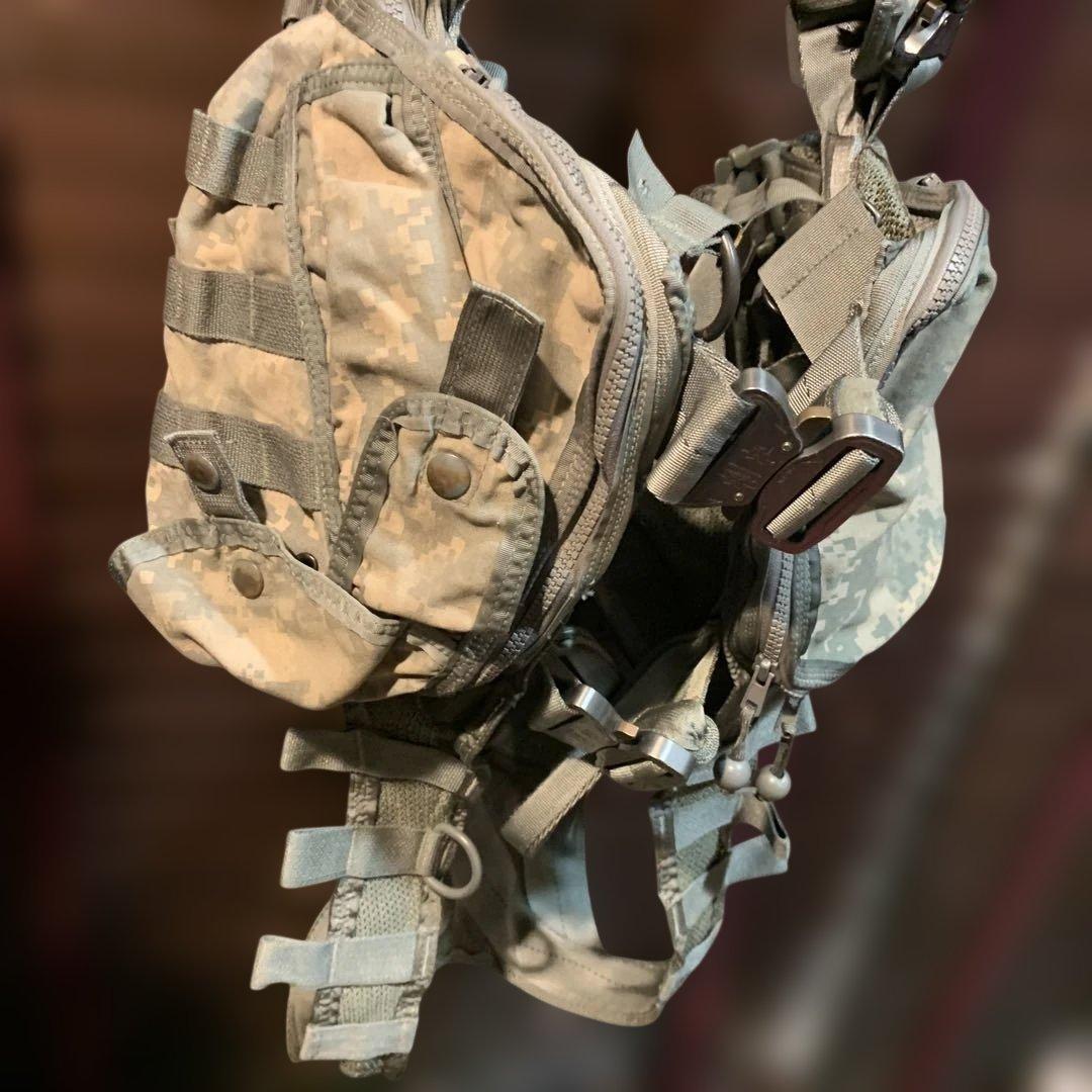 US army air warrior ACU迷彩 ヘリ　パイロット　ベスト中古