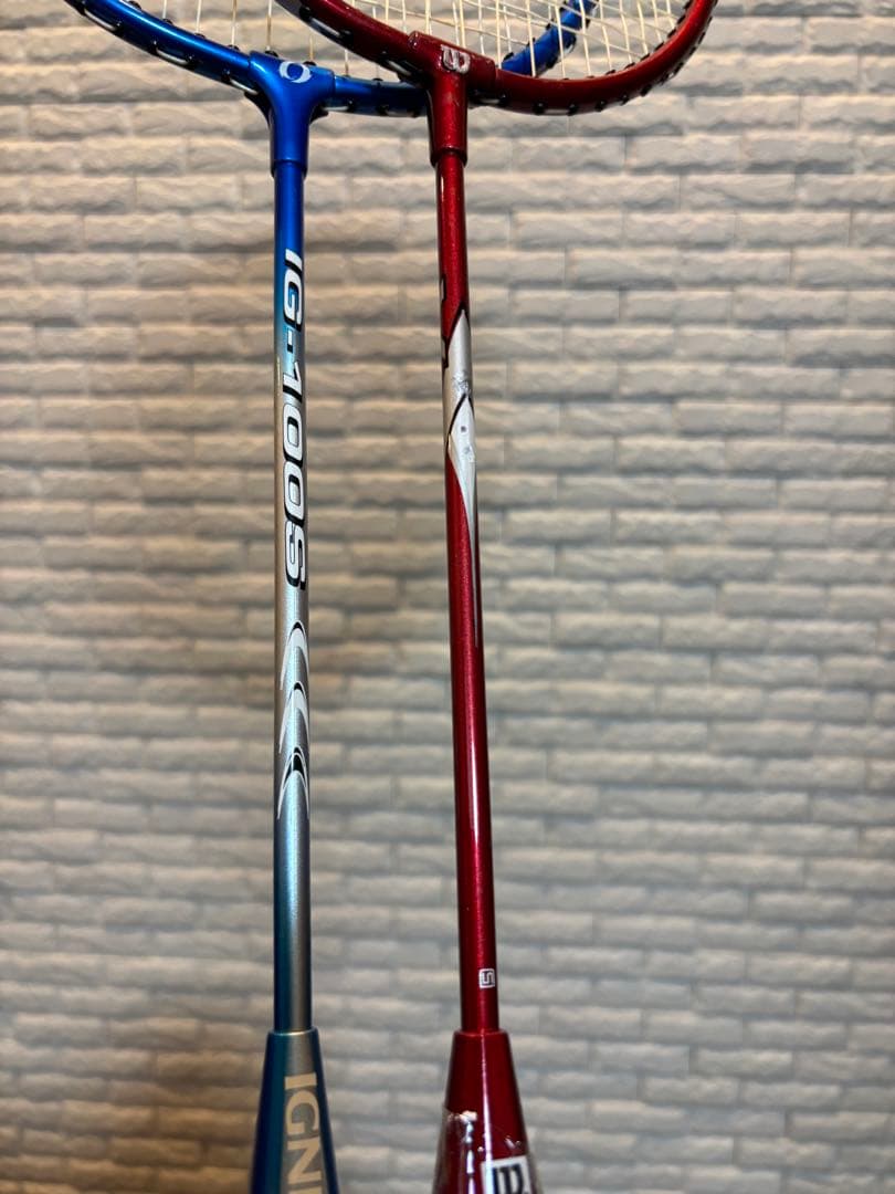 【◎送料無料】 Wilson 他　バドミントンラケット2本セット