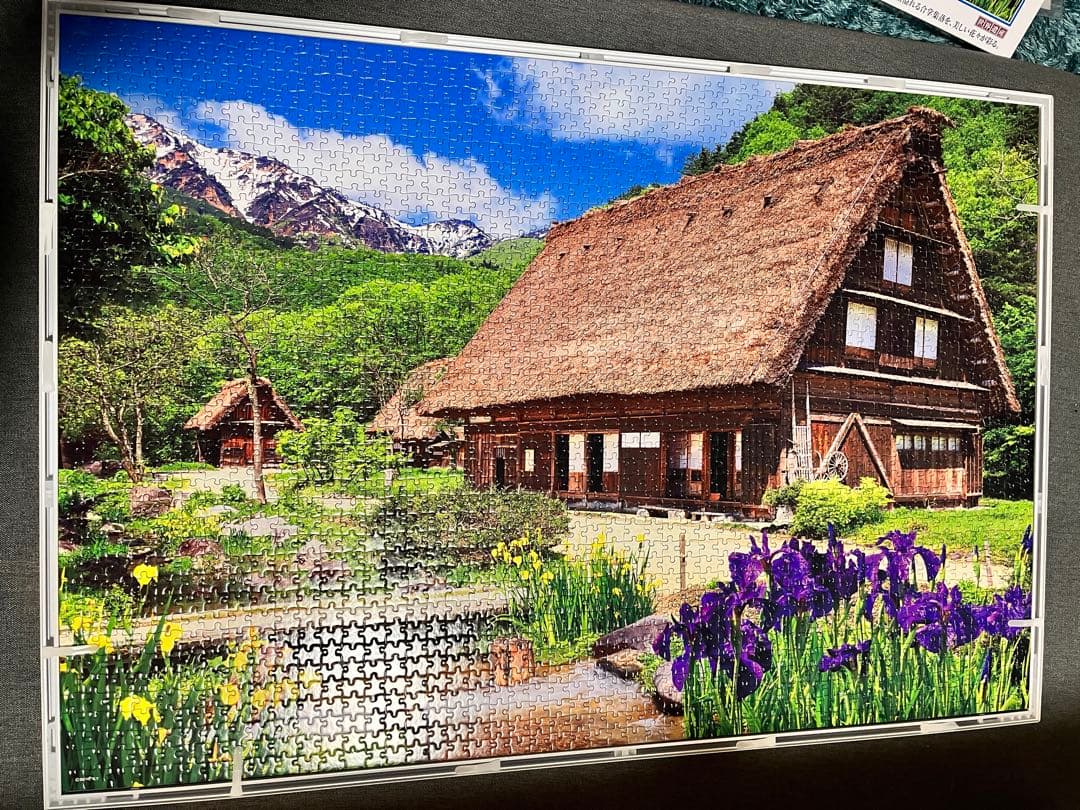 世界極小2000スモールピース 菖蒲咲く白川郷(49x72cm)