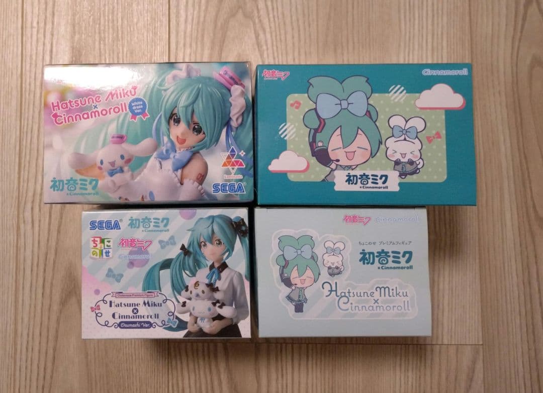 初音ミク×シナモロール　プライズフィギュア　4体セット