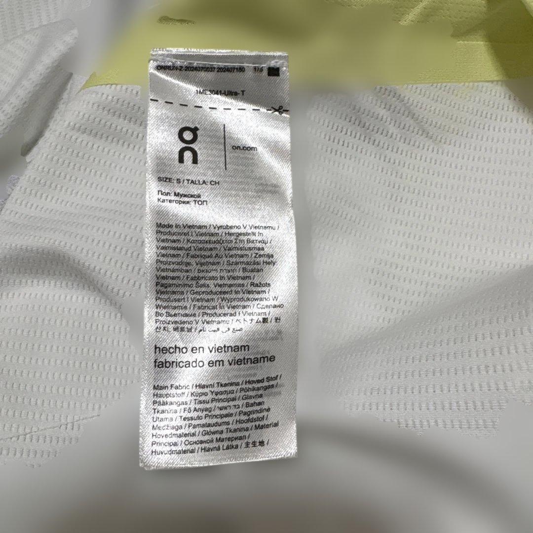on オン　ULTRA ウルトラ　tシャツ ランニング　マラソン　トレーニング