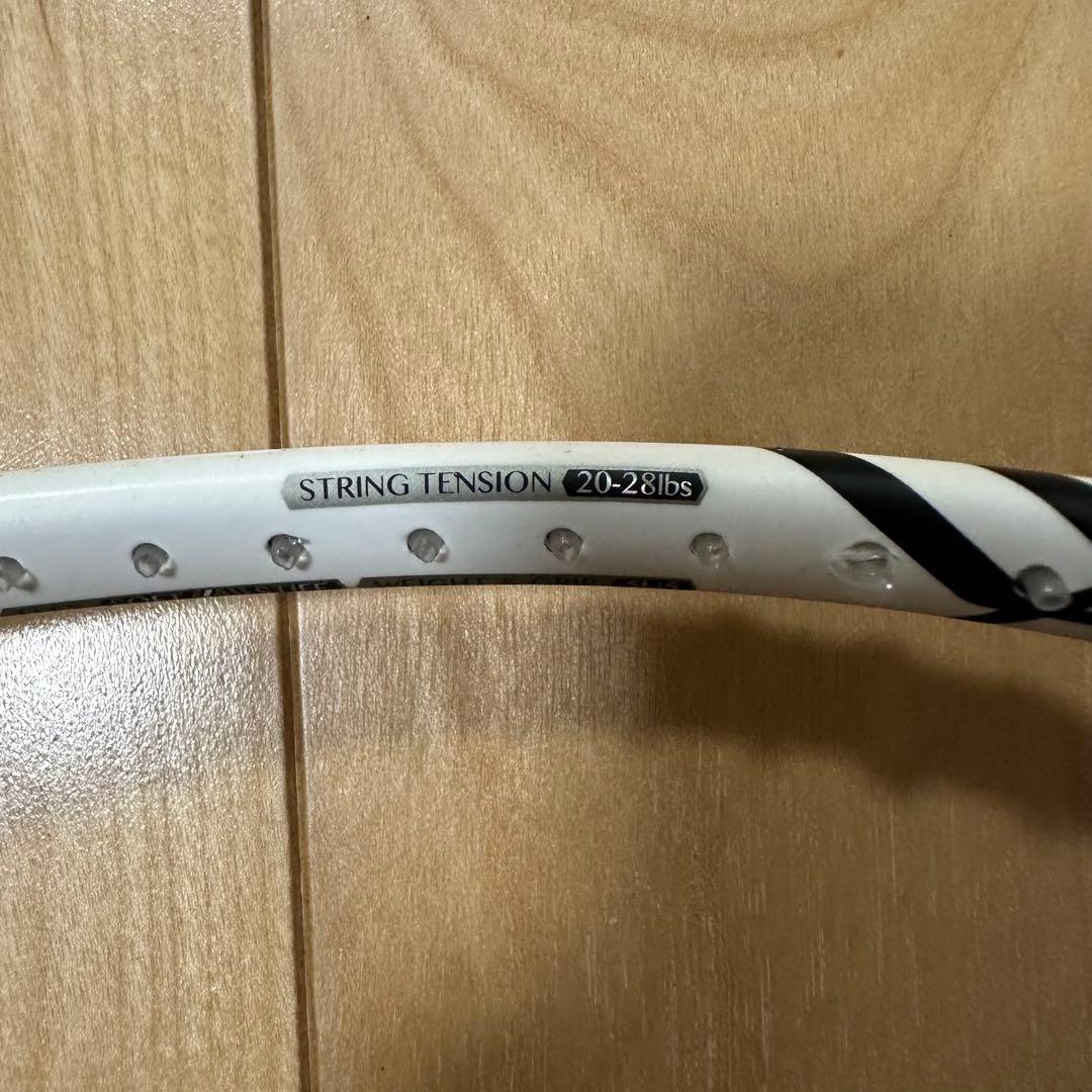 バドミントンラケット　コンポジットテクノL5
