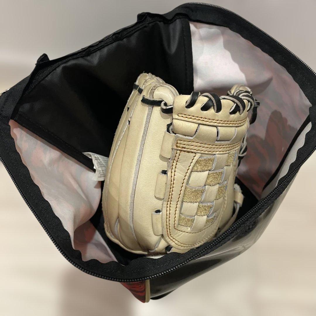 ZETT 軟式用グローブ 源田モデル　クリーム色 収納バッグ付き