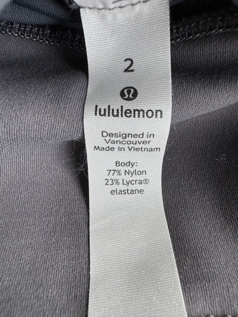 【 ルルレモン lululemon 】 レギンス グレー 匿名配送