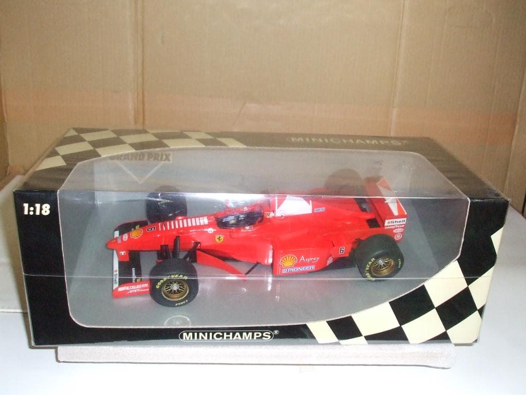 フェラーリ　F１　E・アーバイン　＃６　ノードライバー　ミニチャンプス　１／１８