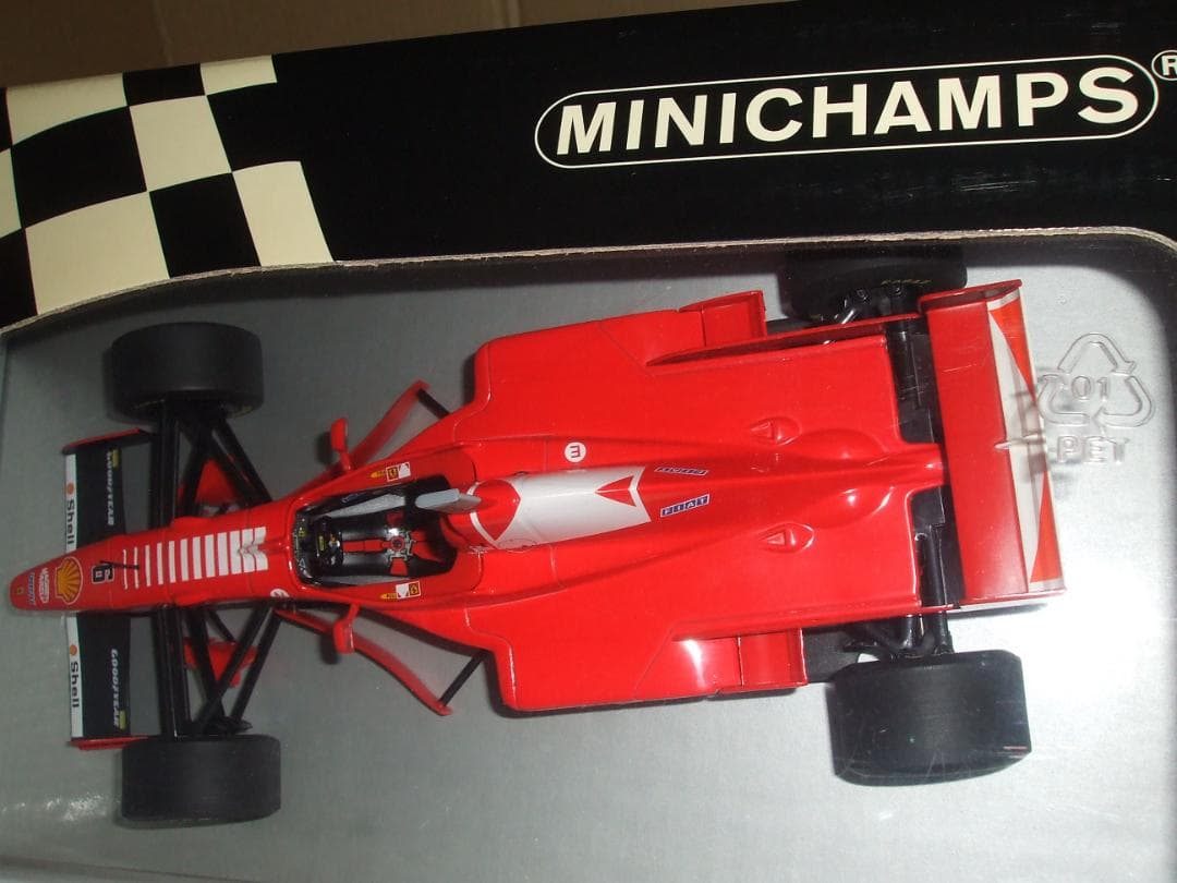 フェラーリ　F１　E・アーバイン　＃６　ノードライバー　ミニチャンプス　１／１８