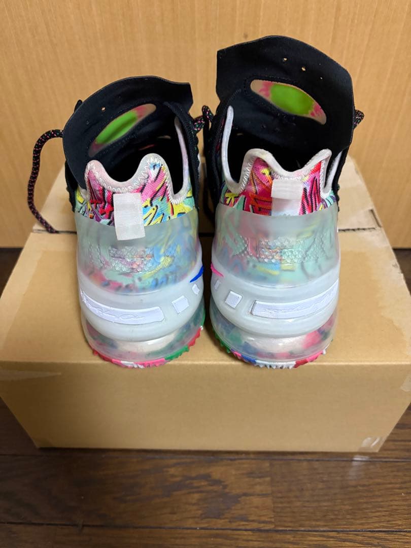Nike LeBron 18 27.5cmマルチカラー極美品