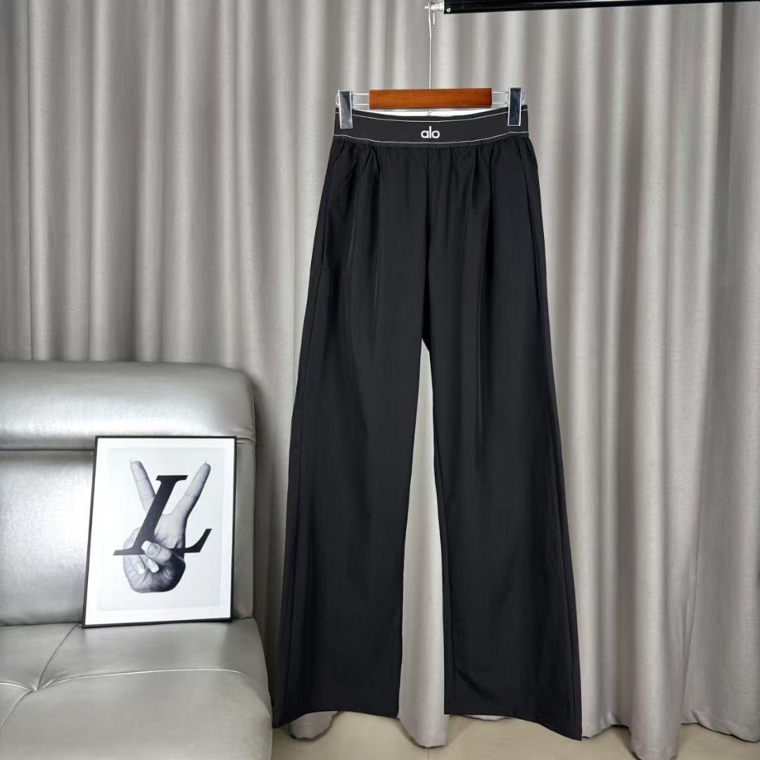 Alo Yoga パンツ ボトム トラウザー　アローヨガ　サイズS