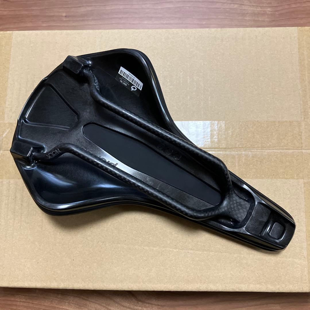 Prologo(プロロゴ) NAGO R4 NACK 147 サドル
