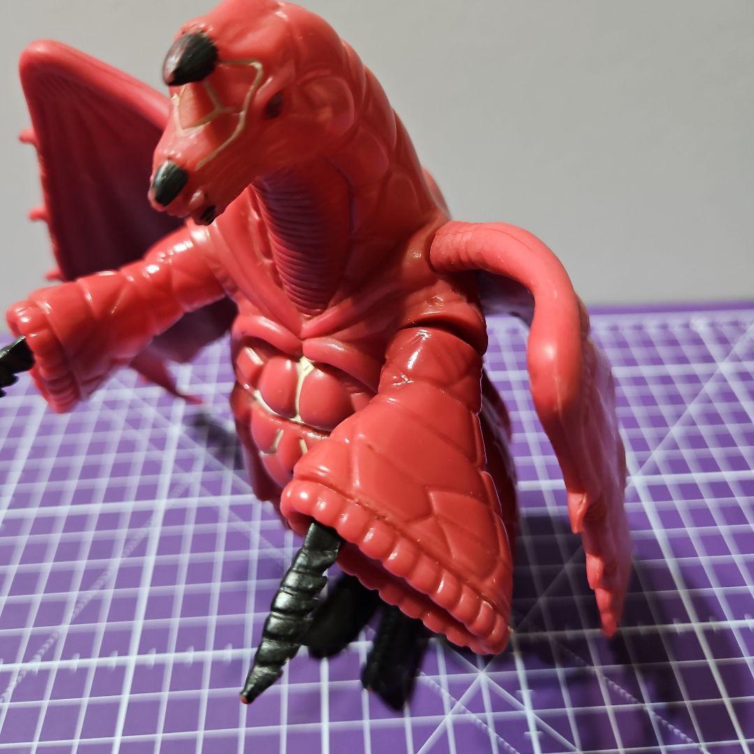【川合様】訳あり　ウルトラ怪獣シリーズ　パワードドラコ　ソフビ