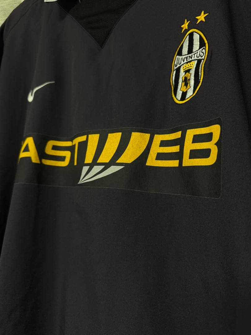 ユベントス　03-04 3rd 黒　レトロ　サッカーシャツ　ユニホーム　NIKE